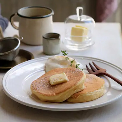 シュワシュワっとやわらかい!憧れのスフレパンケーキ