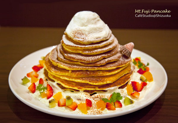 祝！世界文化遺産登録「富士山パンケーキ」 / カフェスタジオ＠シズオカ