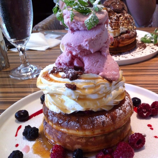 Cafe&Dining Bar THE ReQ（リキュー）