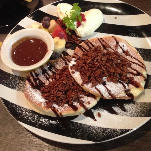 LANI cafe PLACE（ラニ カフェ プレイス）